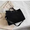 2023 grande capacidade bolsa moda sacos de noite vintage grande bolsa de veludo para mulheres rendendo designer bolsas de ombro feminino totes 230614bj