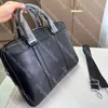 Sacoche pour ordinateur portable design pour hommes sac à bandoulière en cuir noir porte-documents d'affaires couleur unie sac d'ordinateur de luxe sac à main pour hommes