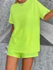 Kvinnors träningsdräkter Kvinnor Shorts Set Ladies Short Sleeve Crew Neck T-shirt med elastisk midja Summer outfit fluorescerande grönt