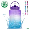 Vattenflaskor 2.5L 3,78L Plast Wide Mouth Gallon med ST BPA Sport Fitness Tourism Gym Travel Jugs Telefonstativ SXJ19 Drop Deli del DHJ68