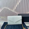 Borsa a tracolla Borsa firmata Pelle bovina caviale Cinturino Decorazione per unghie Hardware in metallo Fibbia rotante media Borsa a tracolla quadrata a strati di intervallo