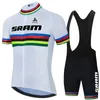 Set di maglie da ciclismo Abbigliamento da bici da uomo Pantaloncini Pantaloni da Mtb Set sportivo da uomo Costume estivo Giacca da triatlon Abbigliamento in gel Bavaglino 230620