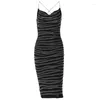 Vestidos casuais Vestido preto de lantejoulas feminino elegante luxo noite 2023 alça espaguete sem costas bodycon midi formatura formal