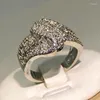 Klusterringar 925 Sterling Silver Geometric Zircon Ring Full Diamond Inlaid Stone Big Men and Women Party Födelsedagsmycken gåva