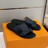 Лучшие роскошные мужчины Oasis Sandals обувь коричневая черная пляжная слайд.