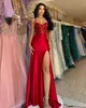 Robes de bal rouge sexy robes de soirée spaghetti plis fente paillettes semi formelle tapis rouge longue robe occasion spéciale