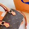 Tote Çanta Tasarımcı Çanta Lüks Kadınlar Çanta Çantası Crossbody Bag Omuz Çantaları Büyük Kapasiteli Lüks Ziyafet Cüzdanı Moda Zamanında Boyunca Hediye Stili Güzel