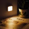 Bordslampor Säkra och pålitliga multifunktionella nattljus LED -avgivande minimalistiska utseende lämpliga för flera scenarier