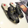 Designer Princetown Mules tofflor Kvinnor loafers äkta läder och duk sandaler lyxiga casual skor hästbit halv drag metall kedja sko storlek 35-44