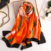 Halsdukar 2023 Spring Autumn Style Warm Scarf Women Sun-resistent Beach Handduk Tryckt sjal Silk Poncho