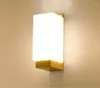 Lampes murales moderne en bois lampe à LED E26 E27 ampoule lumières verre dépoli pour la maison salon couloir chambre