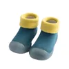 Premiers marcheurs bébé chaussette chaussures pour l'hiver coton épais styles d'animaux mignon bébé chaussures de sol anti-dérapant premiers marcheurs 0-3 ans cadeaux de Noël 230620