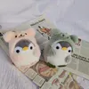 10cm Neue Nette Plüsch Spielzeug Bär Drehen Pinguin Rucksack Puppe Gefüllte Anhänger Greifen Maschine Puppe Für Geburtstag Geschenke