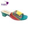 Slippers fashionabla och delikat lapptäcke multi color ladies'slippers kvinno tofflor nigeria stil skor j230621