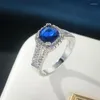 Fedi Nuziali Fidanzamento Di Lusso Con Cristallo Blu Scuro Zirconi Cubici Gioielli Da Donna Collocazione Quotidiana Accessori Eleganti