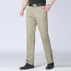 Pantaloni da uomo Estate Marca di alta qualità Moda casual Moda da uomo lunga di mezza età Pantaloni da ufficio da uomo d'affari dritti