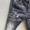Jeans pour hommes hommes à la mode décontracté haute rue porter coton Denim tissu pantalon lettre mince trou peinture en aérosol 105 #