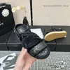 Paris Nouvel été sandales pour femmes cuir épissage corde de chanvre bout ouvert sandales gladiateur décontractées sangle collante designer de luxe pantoufle station plage chaussures plates