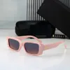 Modedesigner Sonnenbrille Mann Frau Luxus Sonnenbrille Rechteckige Schutzbrille Adumbral Farbe Vollformat Optional Top Qualität 32041
