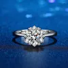 Pierścienie klastra Prawdziwy pierścień Moissanite dla kobiet 1 kolor d VVS1 3EX Cut Blue zielony różowy czerwony żółty kamień S925 srebrny