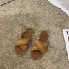 Sandalen 2023 Zomer Vrouwelijke Bohemen Student Kruisende Zone Romeinse Schoenen Mode Platte Bodem Dames Vakantie