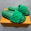 2024 Zapatos de diseño Piscina Almohada Sandalias Parejas Zapatillas Hombres Mujeres Verano Plana Moda Playa Diapositivas 66