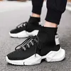 Spring Hot Mesh Black Mesh Shoes Men Respirável Leve Tênis Chunky Masculino Confortável Macio Casual Shoes Men Plus Size 47