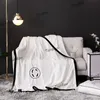 Designer Blanket 150X200cm Brand Letter C Air Fashion Conditioning Travel Bath Towel Soft Winter Fleece Shawl Throw Blankets