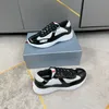 Дизайнерская повседневная обувь Америка Кубок Кожаные кроссовки Flat Trainers Rune Shouse Fashion Men Кожаная нейлоновая черная сетчатая шнурка