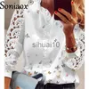 Chemisiers pour femmes Chemises 2022 Automne Mode Papillon Imprimer Femmes Blouses Dentelle À Manches Longues À Volants Col En V Blouse Chemise Casual Tee Tops Élégant Chemise De Travail J230621