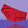 Underpants 2023 Мужские комфортные промежности без союза уютный гладкий ледяной шелковистый бикини без защелки