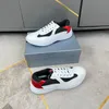 Дизайнерская повседневная обувь Америка Кубок Кожаные кроссовки Flat Trainers Rune Shouse Fashion Men Кожаная нейлоновая черная сетчатая шнурка