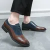 Größe 38-46 Frühling Blau Braun Herren Brogue Schuhe Spitze Business Kleid Schuhe Männer Schnüren Elegante Männer Lederschuhe sapato social