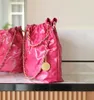 23New Designer 22 Bag's Женская сумочка 10A Высококачественное модное плиссированное кожаное мешок для плеча с большой емкостью сумку для мусора