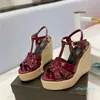 2023- Lädersandaler Hög klackar Straw Wedge Heel Designer Classic Factory Womens Shoes Summer Dating Wine 12,5 cm Flat Shoe 34-42