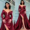 Robes de bal bordeaux sexy col en V manches longues robes de soirée fente plissée formelle tapis rouge longue robe d'occasion spéciale