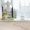 Romantischer Vorhang im französischen Stil, weißes Garn mit rosa Rosenstickerei, gewellter Rand, fertige dekorative Sektorschnürung für zu Hause
