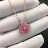 ペンダントネックレス高品質の高級クラシック4Four Leaf Clover Pendantネックレスチェーン18Kゴールドピンクシェルガールウェディングマザーデイジュエリー女性用