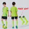 Andere sportartikelen Free socks Soccer uniform kids Boys Jersey Sublimation Set Girl jerseys Football Shirts jersey set Sports Uniform Training Suit 230621