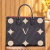 Onthego Designer Tote for Women Women Forming حقيبة يد كبيرة حقائب الكتف الأزياء حقائب اليد الصغيرة الفاخرة TOUSAT