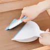 Handpush Sweepers Mini Cleaning Brush Small Broom Dustpans Set Desktop Sweeper Garbage Spade Bord Hushållsverktyg 230621