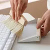 Scope Dustpans Mini Broom Dustpan Brush Set per Desktop Keyboard Table Cage Pulizia auto e animali domestici 230621