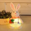 Brinquedos de pelúcia luminosos Brinquedos engraçados de Páscoa Criativos, bonitos e luminosos, decoração de coelho, coelho de desenho animado, enfeite de mesa, decoração 230621