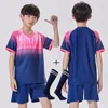 Andere sportartikelen Free socks Soccer uniform kids Boys Jersey Sublimation Set Girl jerseys Football Shirts jersey set Sports Uniform Training Suit 230621