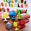 Giocattoli di trasformazione Robot verdura frutta Cartoon Animals stikeez soft pvc Action Figures con ventosa Mini doll Modelli ventosa 230621