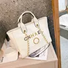 Sacs à main classiques de luxe pour femmes Plage Ch Badge en métal Sac fourre-tout Petite mini capacité de soirée Grand sac à dos en cuir à une épaule 55% de réduction sur la vente QHMQ