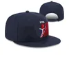 Pas cher hommes Broderie Designer Snapbacks Fitted Ball chapeaux balle Coton baskball chapeau toute l'équipe Logo Lettre Réglable chapeaubasketball football extérieur Sports Mesh cap