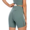 LL Pantaloni da yoga nudi Pantaloni da yoga a vita alta da donna senza linea imbarazzante Pantaloncini sportivi da fitness e pantaloni medi llul