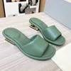 Kvinna skor ff baguette sommarkvinnor vackra designer sandaler modedesigner elegant låg klackskor avslappnad bekväm utomhus mjuka strand tofflor 805