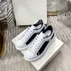 2023 Hot Casual chaussures femmes et hommes Designer de chaussures à semelles épaisses Voyage baskets à lacets mode dame Running Trainers baskets en tissu taille 35-45